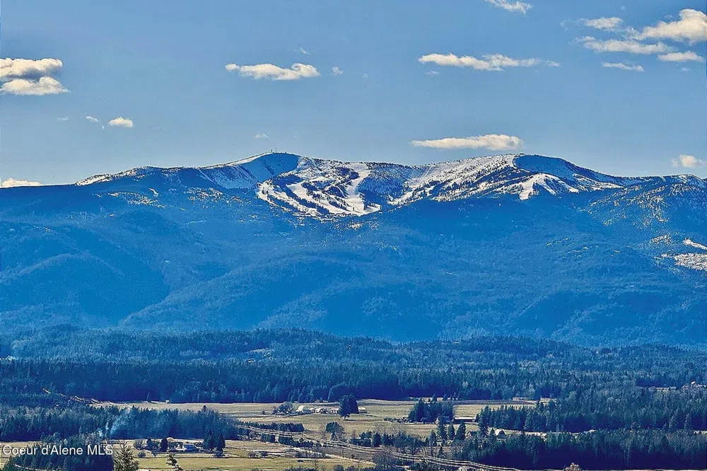 101 Green Monarch Lane Sandpoint, ID 83864