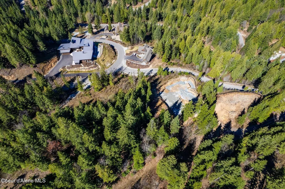 101 Green Monarch Lane Sandpoint, ID 83864
