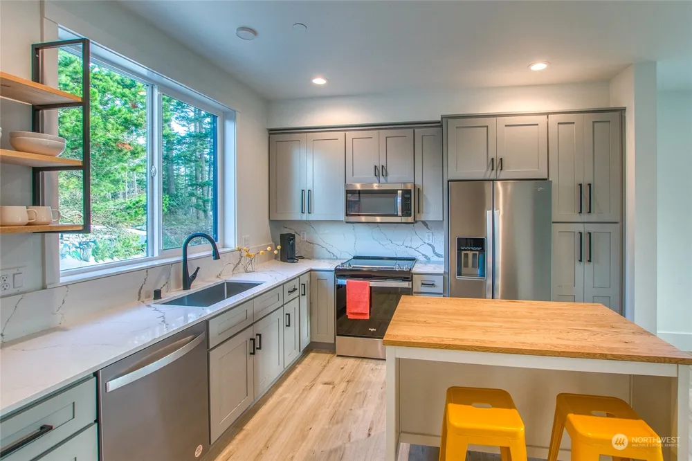 231 Madrona Street #2 Orcas Island, WA 98245