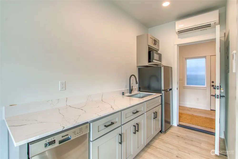 231 Madrona Street #2 Orcas Island, WA 98245
