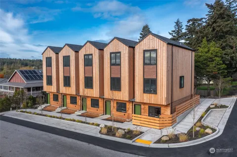 231 Madrona Street #2