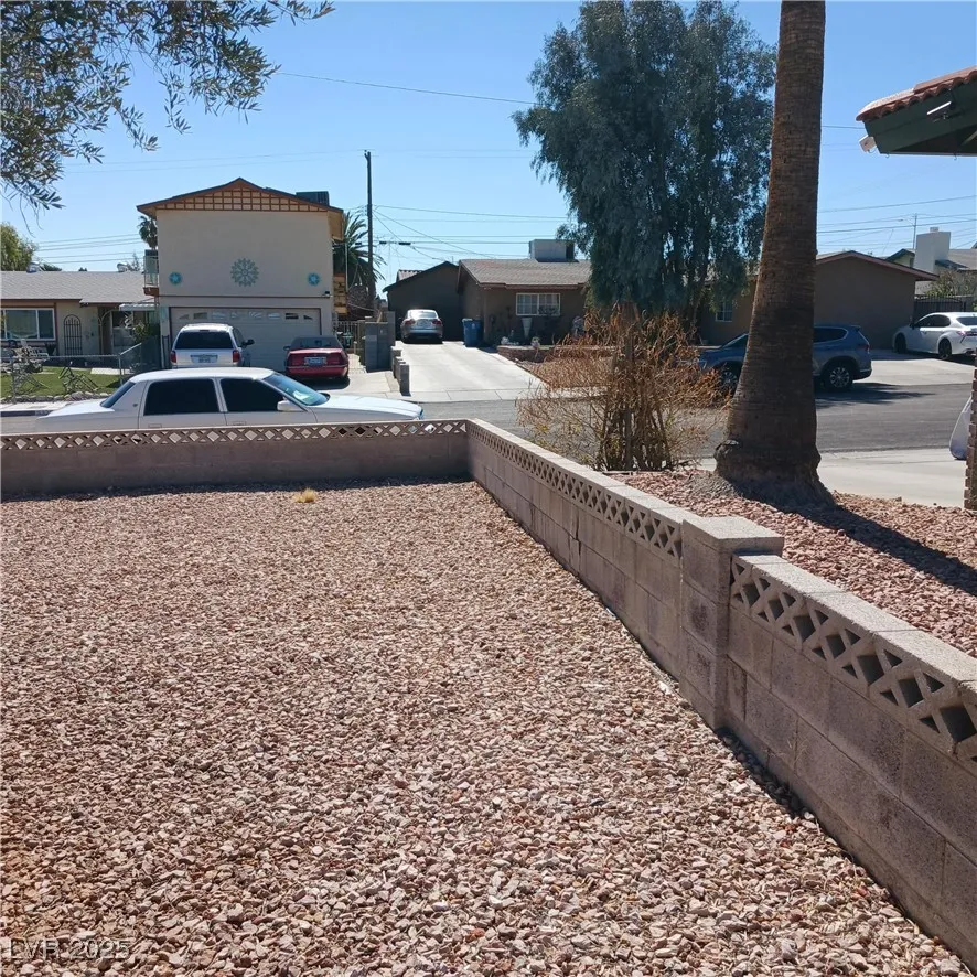 5324 Del Monte Avenue Las Vegas, NV 89146