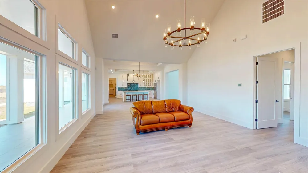 13458 County Road 210 Danbury, TX 77534