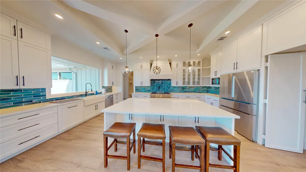 13458 County Road 210 Danbury, TX 77534