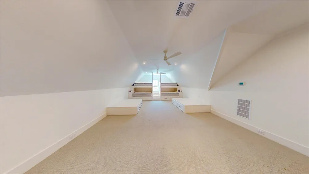 13458 County Road 210 Danbury, TX 77534