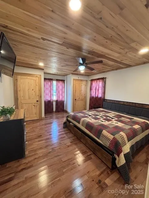 43 Flaming Arrow Drive Whittier, NC 28789
