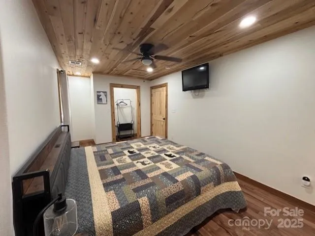 43 Flaming Arrow Drive Whittier, NC 28789