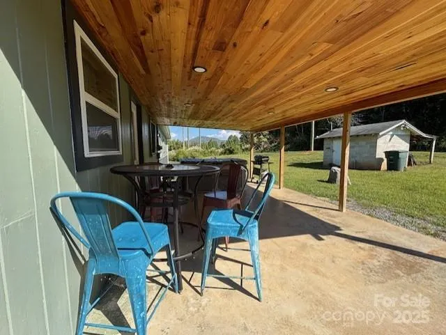 43 Flaming Arrow Drive Whittier, NC 28789