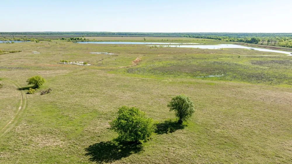 FM 2114 Clifton, TX 76634