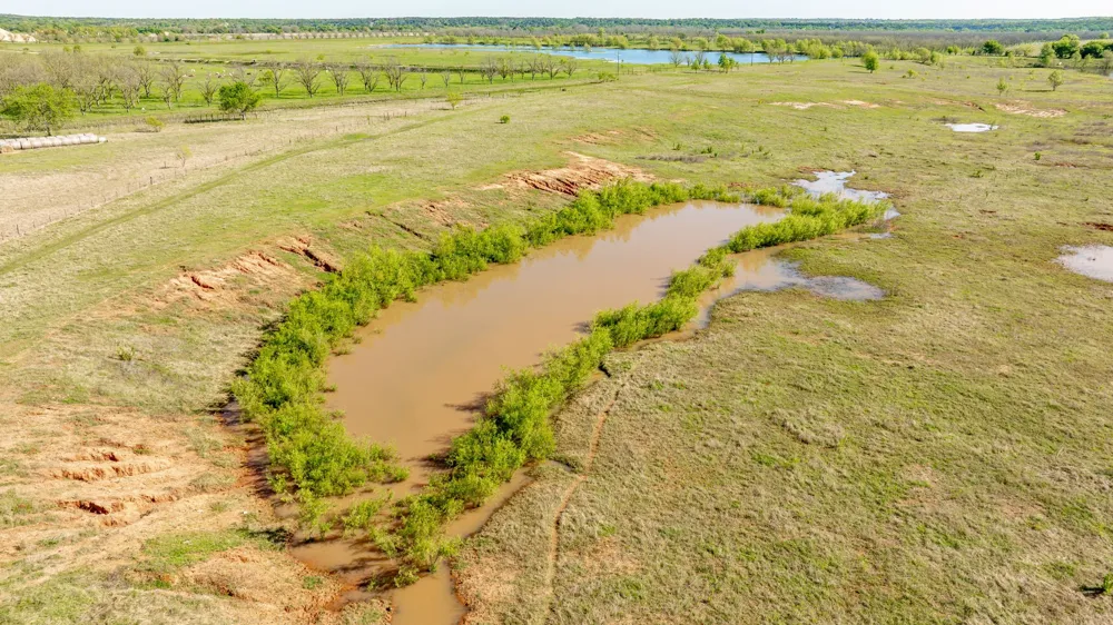 FM 2114 Clifton, TX 76634