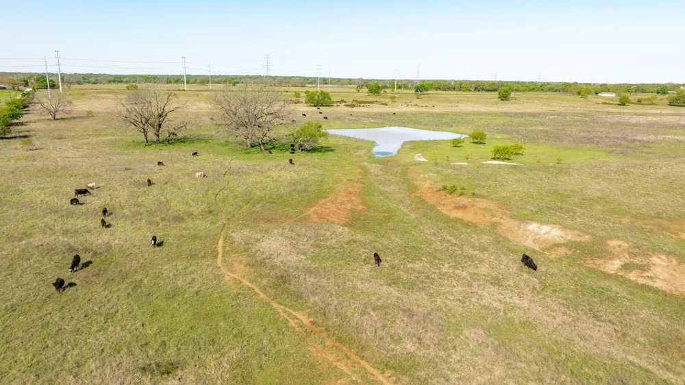 FM 2114 Clifton, TX 76634