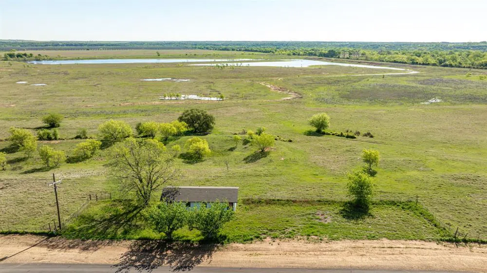 FM 2114 Clifton, TX 76634