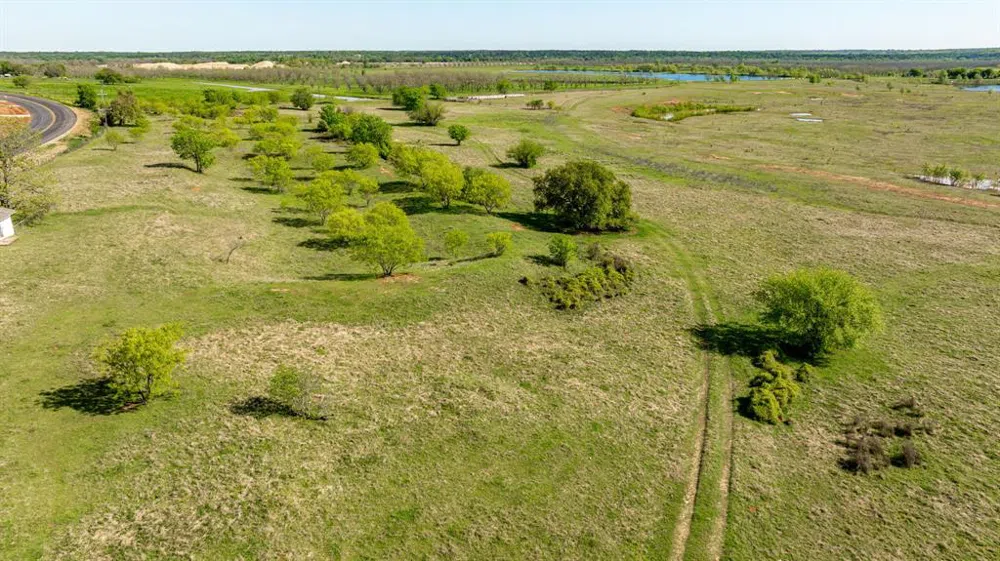 FM 2114 Clifton, TX 76634