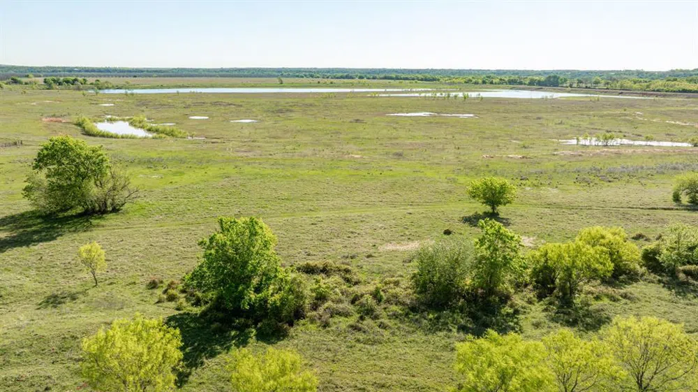 FM 2114 Clifton, TX 76634