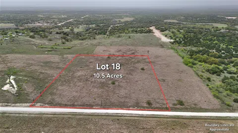 141 Live Oak Mott Drive