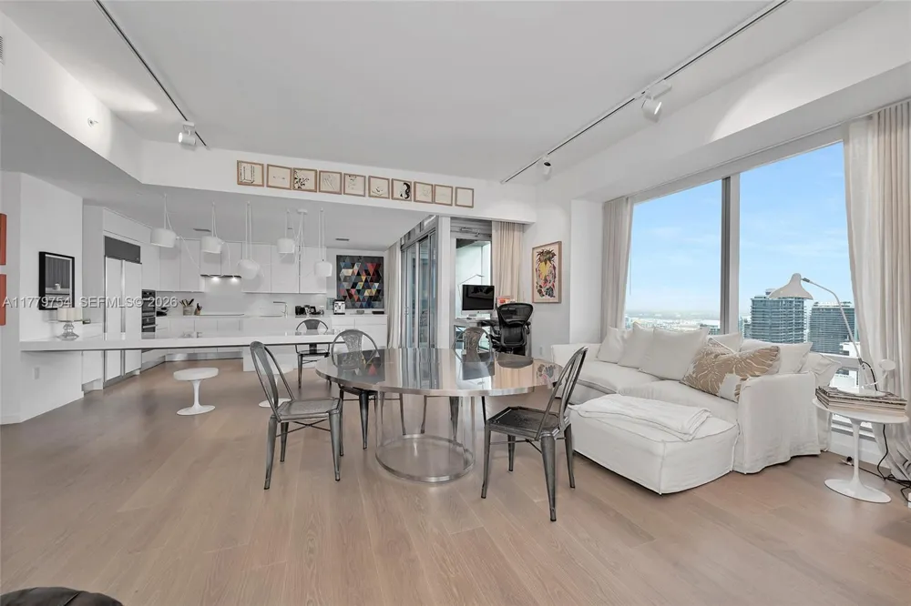 1425 Brickell Ave #61E Miami, FL 33131