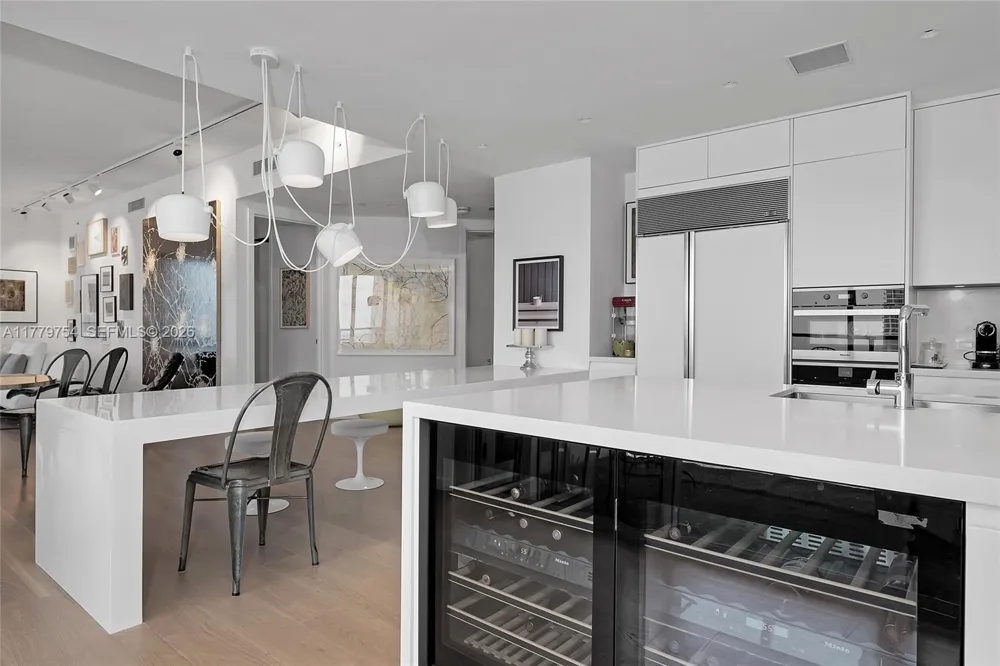 1425 Brickell Ave #61E Miami, FL 33131