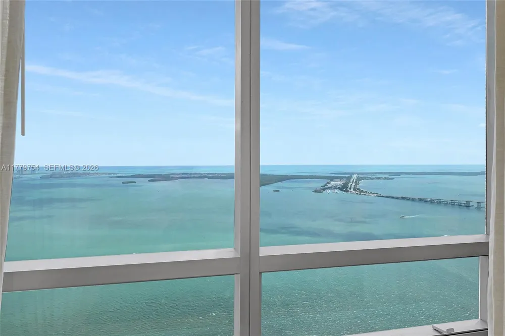 1425 Brickell Ave #61E Miami, FL 33131
