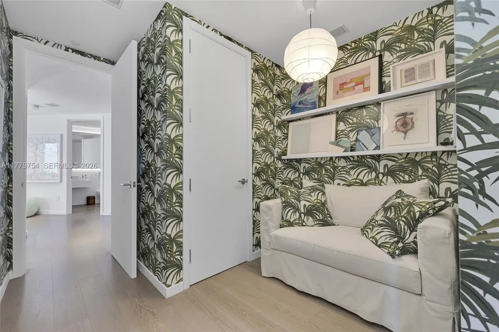 1425 Brickell Ave #61E Miami, FL 33131