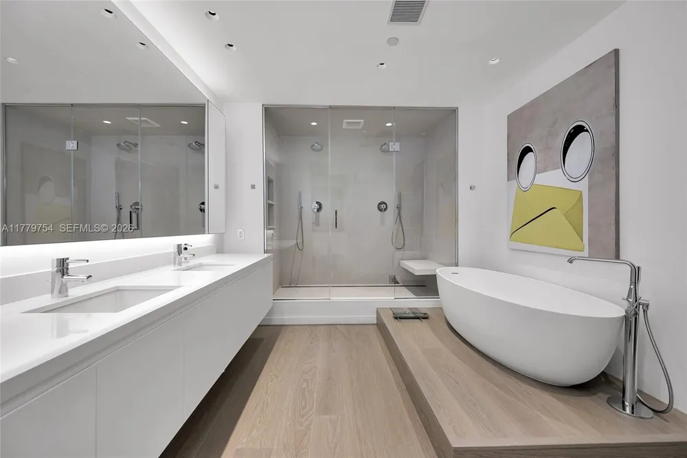 1425 Brickell Ave #61E Miami, FL 33131