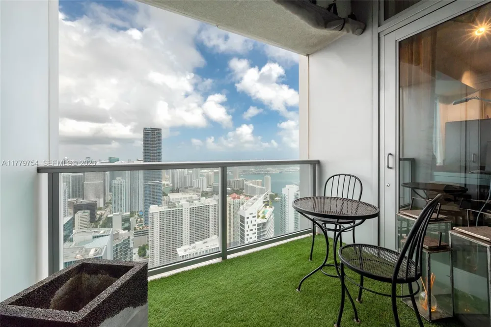 1425 Brickell Ave #61E Miami, FL 33131