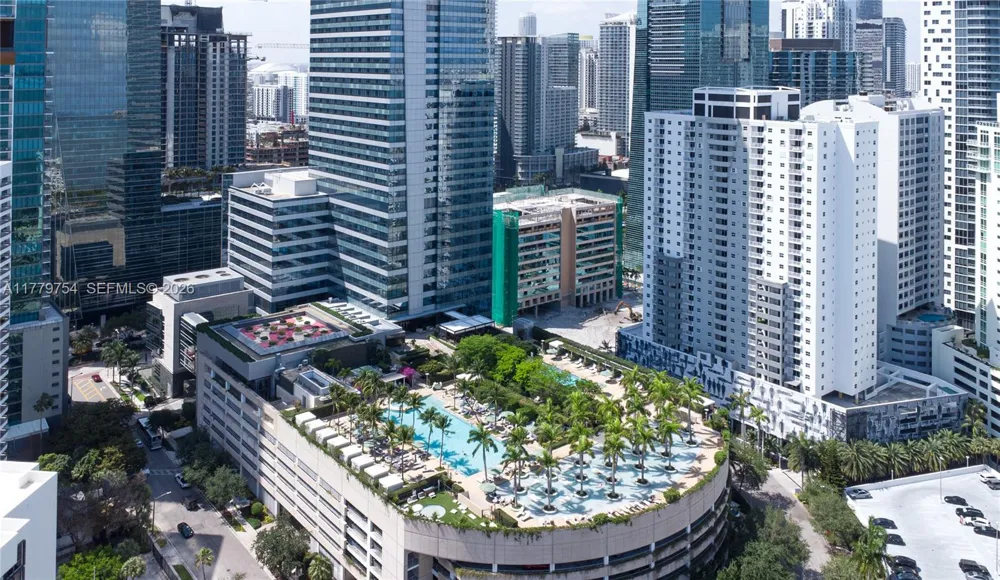 1425 Brickell Ave #61E Miami, FL 33131