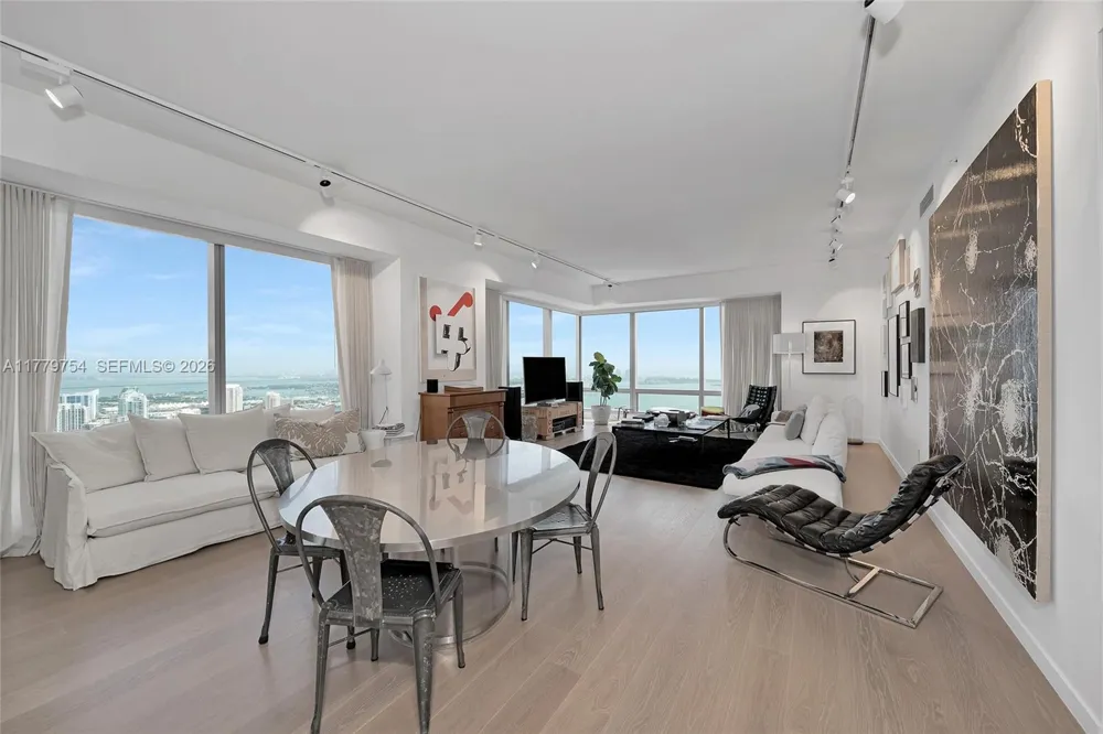 1425 Brickell Ave #61E Miami, FL 33131
