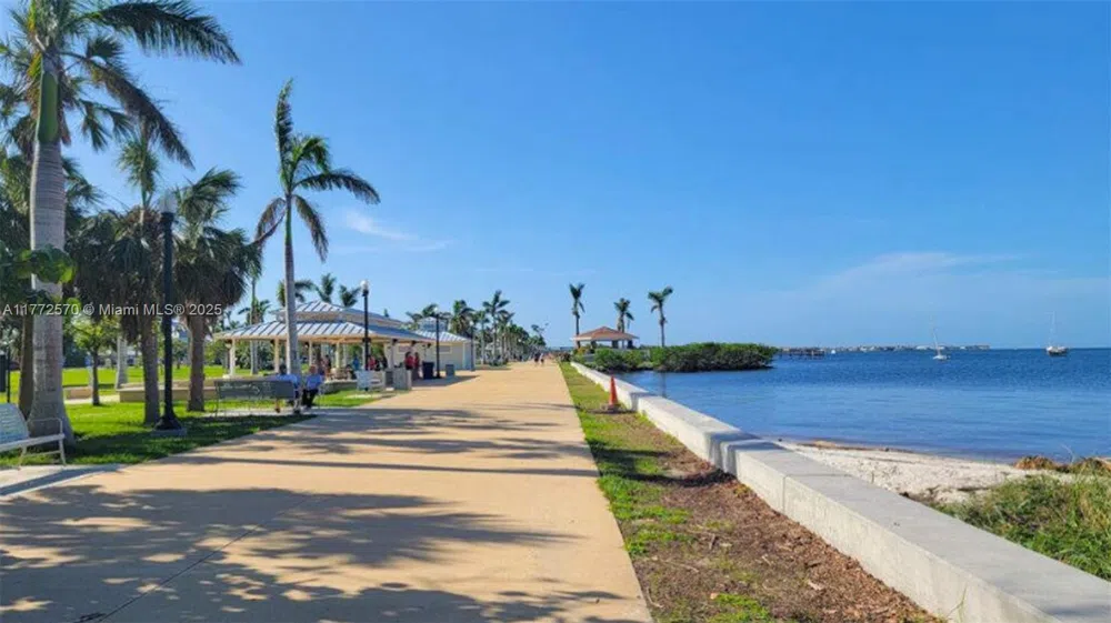 28450 Sabal Palm Dr Punta Gorda, FL 33982