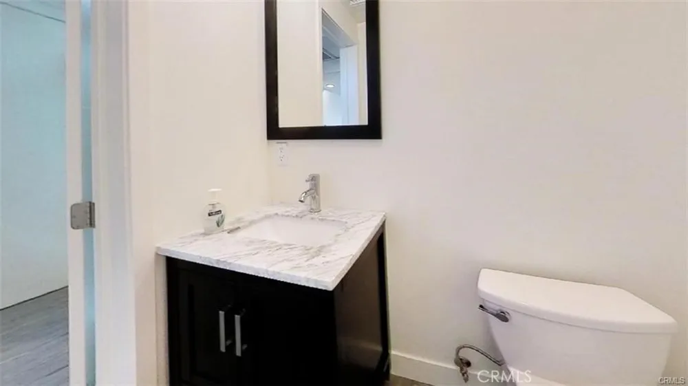 4461 Tujunga Avenue #102 Studio City, CA 91602