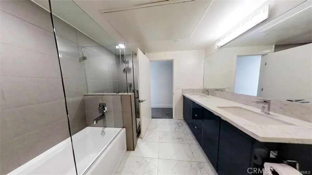 4461 Tujunga Avenue #102 Studio City, CA 91602