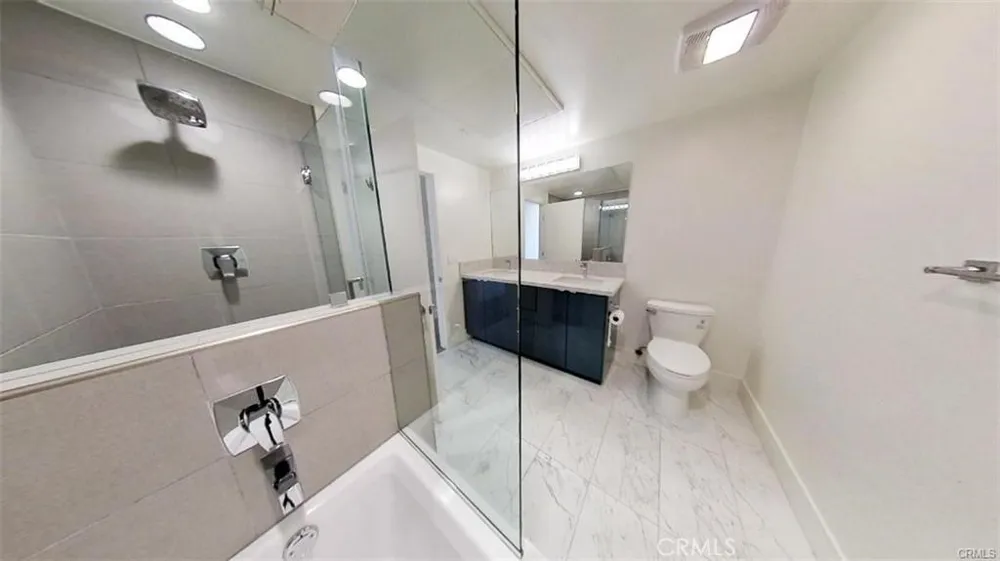 4461 Tujunga Avenue #102 Studio City, CA 91602