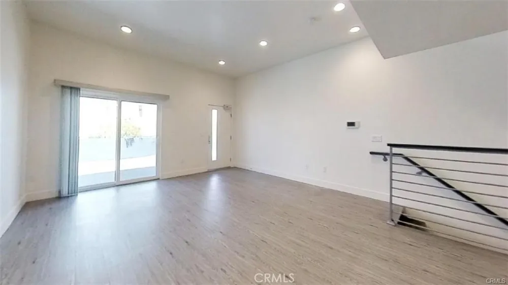 4461 Tujunga Avenue #102 Studio City, CA 91602