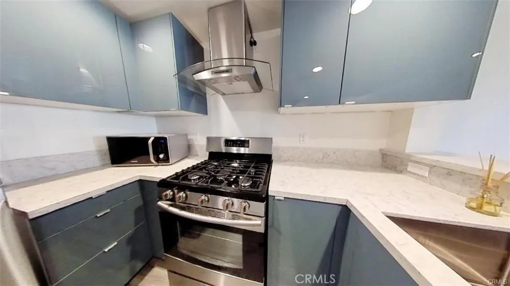 4461 Tujunga Avenue #102 Studio City, CA 91602