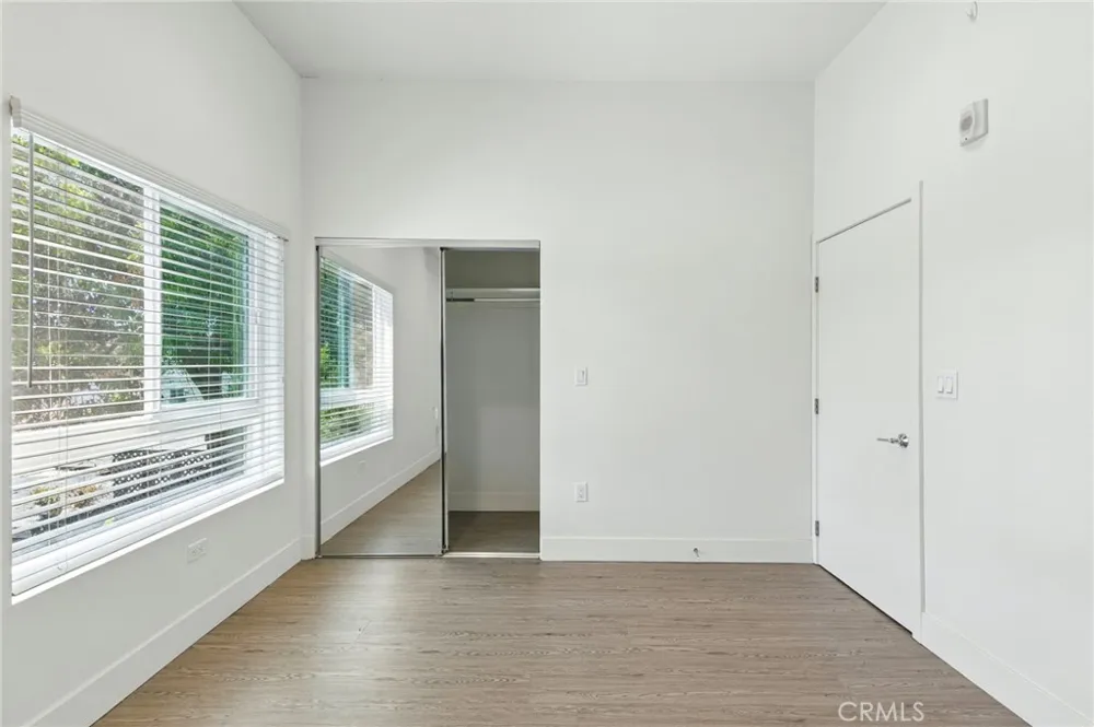 4461 Tujunga Avenue #102 Studio City, CA 91602