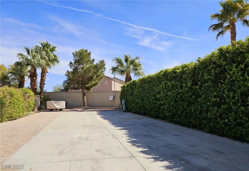8175 Arville Street #209 Las Vegas, NV 89139