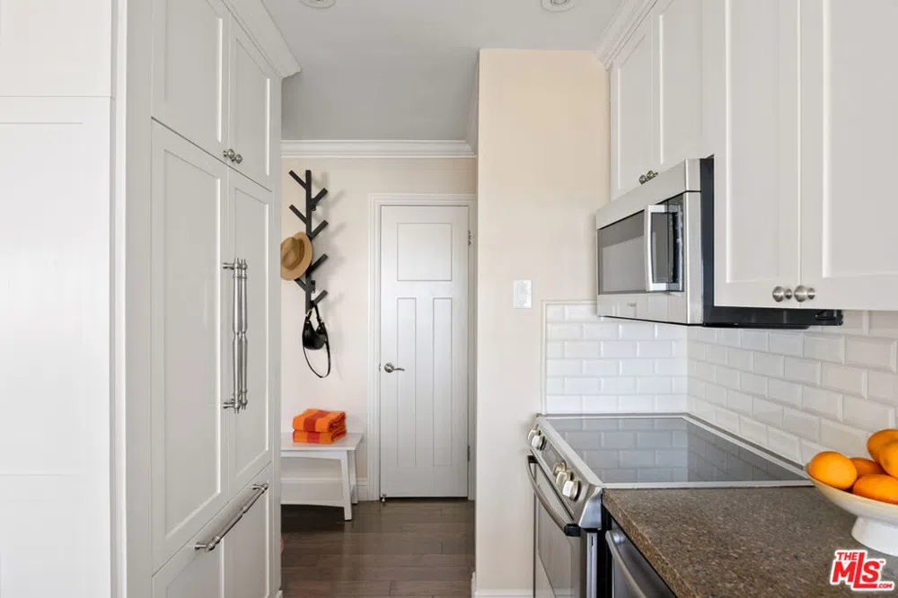 245 Coast Boulevard #A2 La Jolla, CA 92037