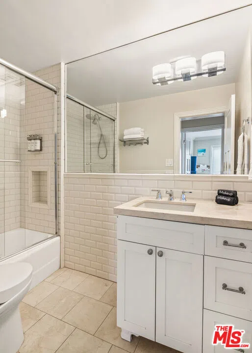 245 Coast Boulevard #A2 La Jolla, CA 92037