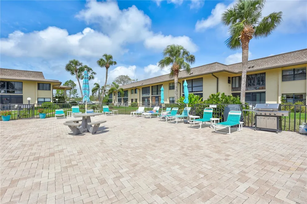12300 VONN ROAD #1102 Largo, FL 33774