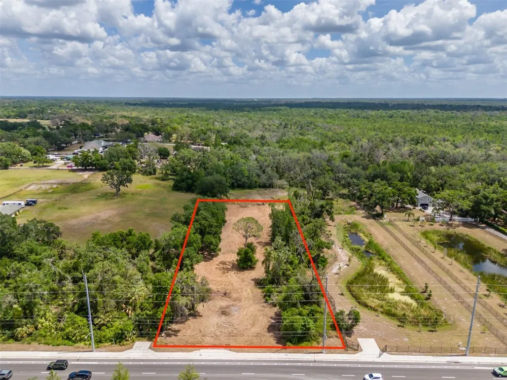 5106 BELL SHOALS ROAD Valrico, FL 33596