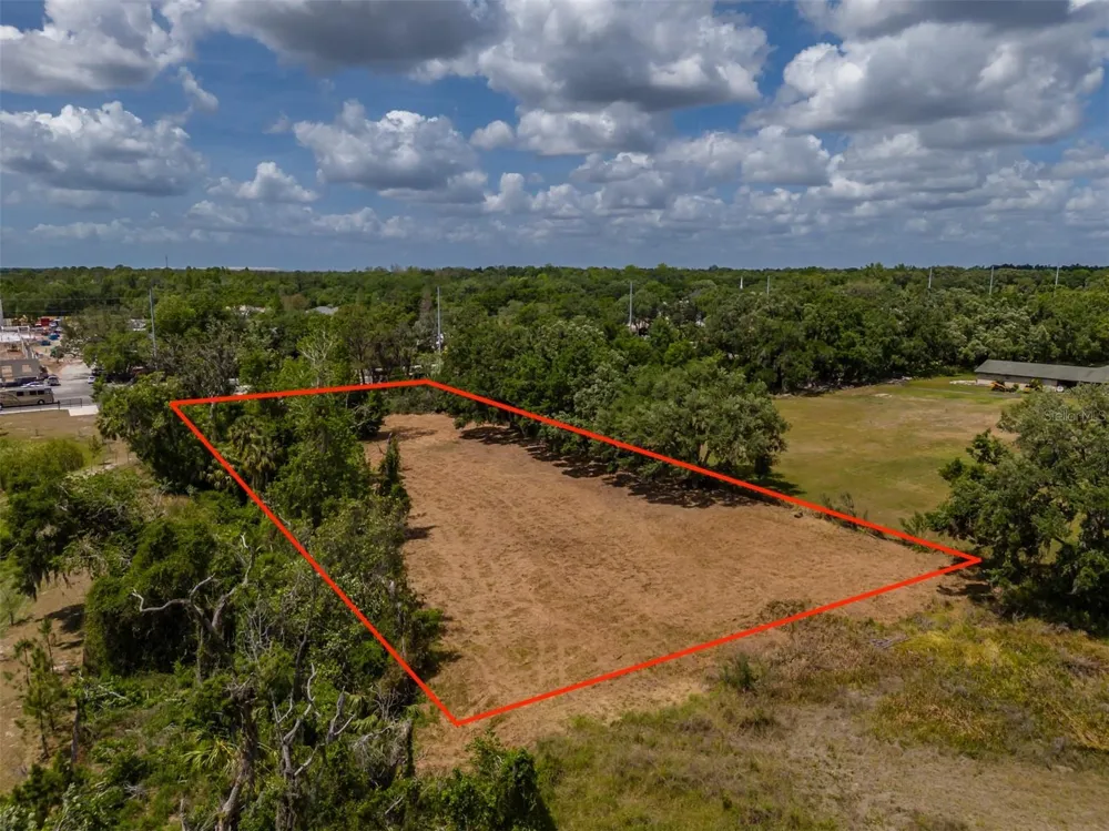 5106 BELL SHOALS ROAD Valrico, FL 33596
