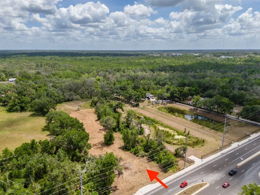 5106 BELL SHOALS ROAD Valrico, FL 33596