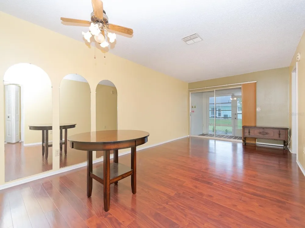 2465 NORTHSIDE DRIVE #906 Clearwater, FL 33761