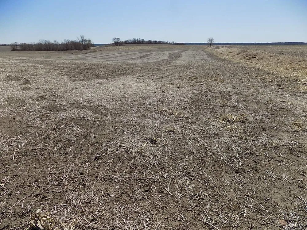 000 Drill Dr. Courtland, MN 56021