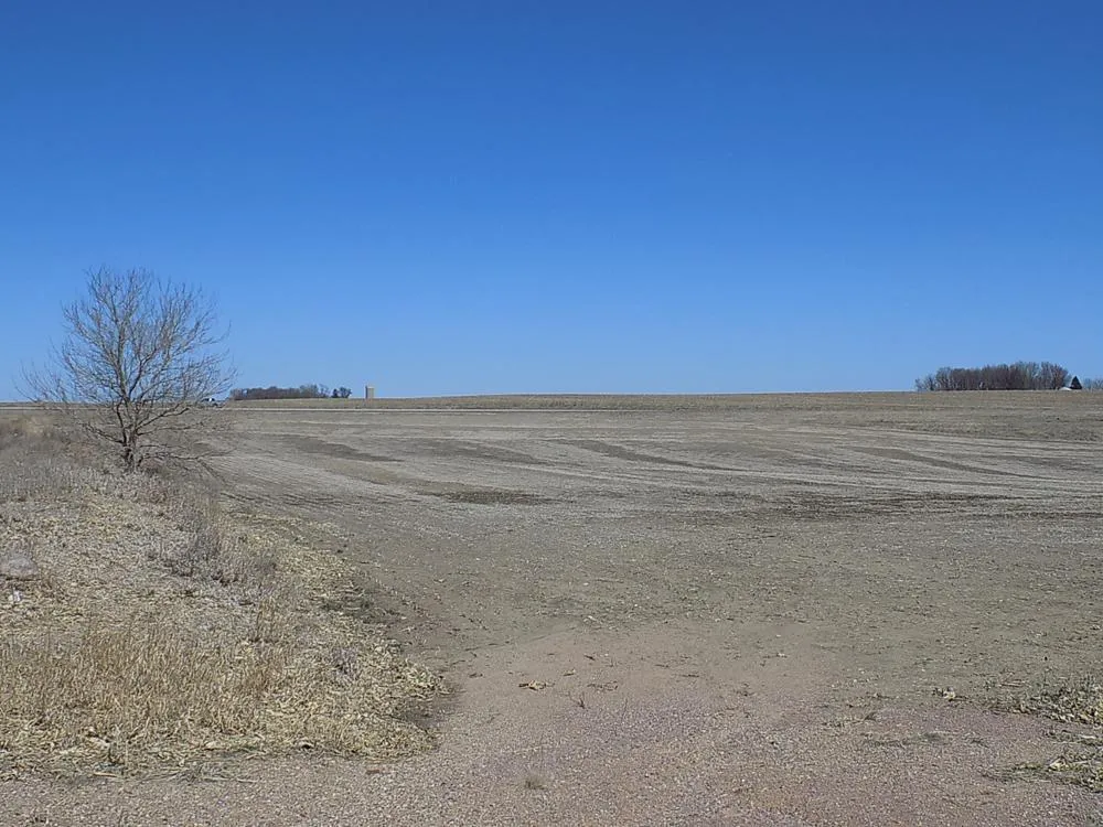 000 Drill Dr. Courtland, MN 56021