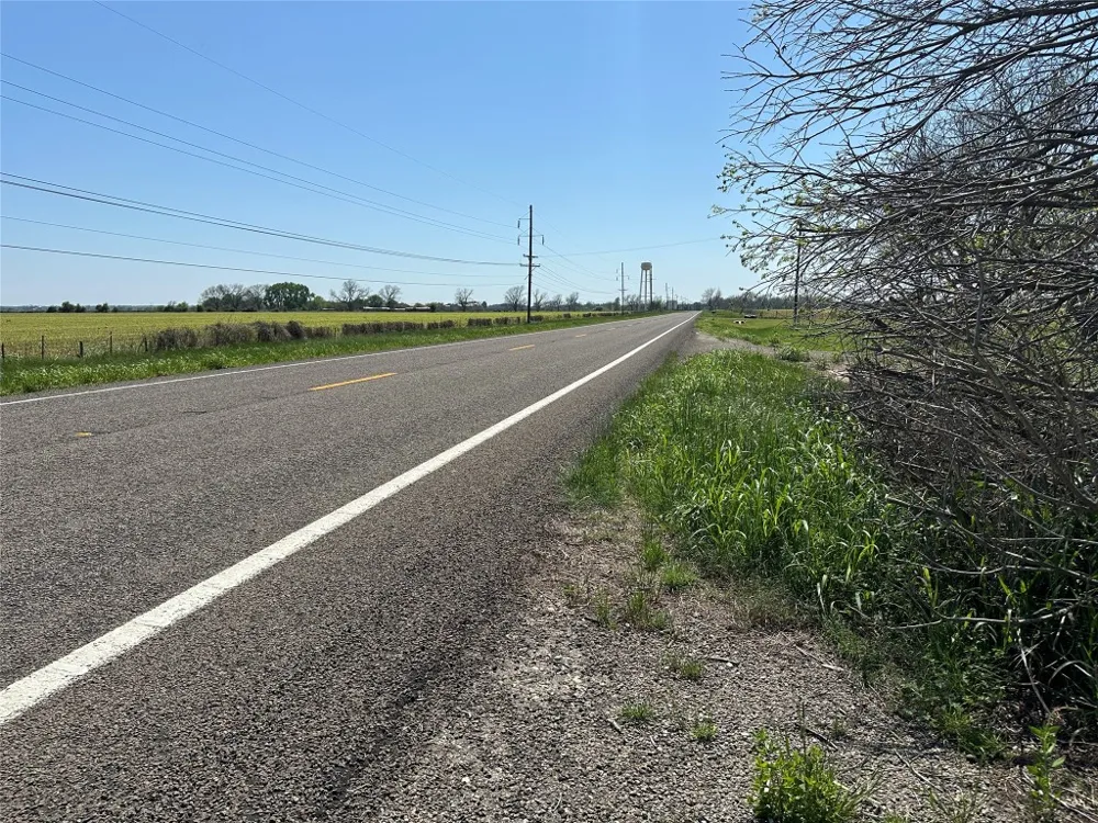 909 FM 712 Marlin, TX 76661