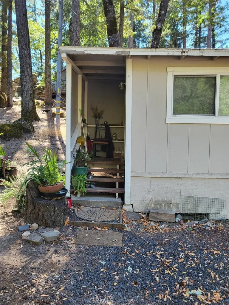 17010 State Highway 175 Cobb, CA 95461