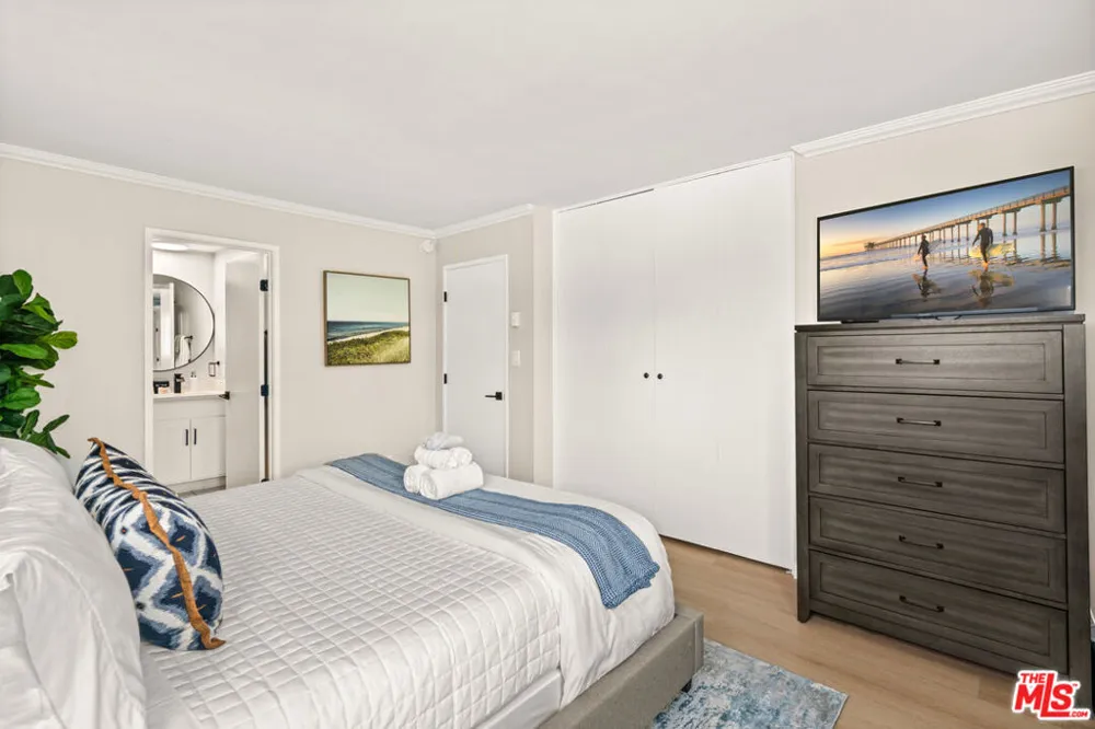 457 Coast Boulevard #403 La Jolla, CA 92037