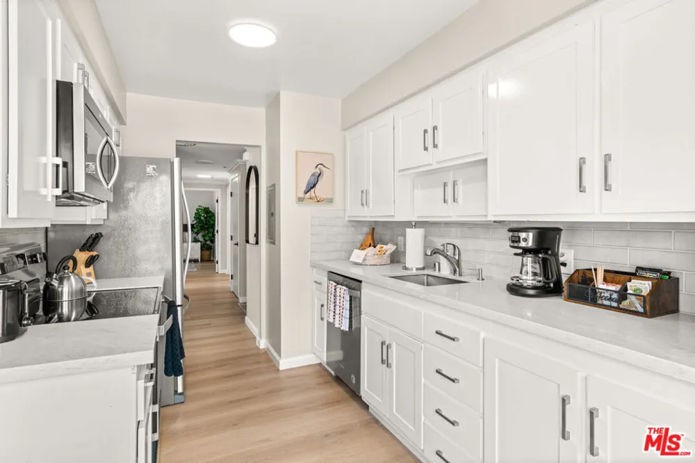 457 Coast Boulevard #403 La Jolla, CA 92037