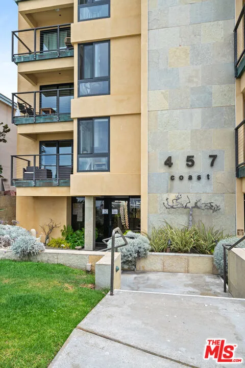 457 Coast Boulevard #403 La Jolla, CA 92037