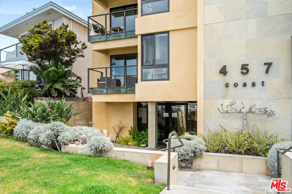 457 Coast Boulevard #403 La Jolla, CA 92037